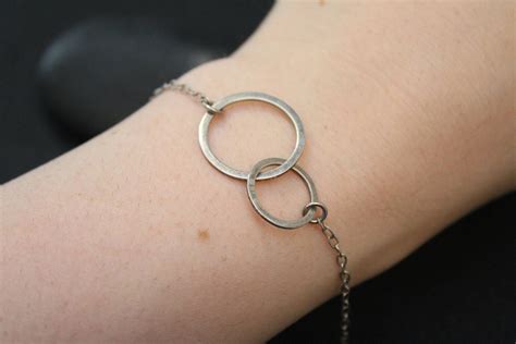 Minimalist Sterling Silver Circle Link Bracelet Minimalist Circle