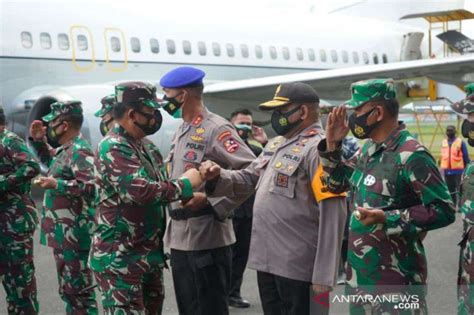 Sebaliknya apabila tidak ada lagi rasa persatuan akan terjadi pertengkaran dan tidak ada kedamaian. Panglima TNI: Perbedaan politik jangan pudarkan persatuan ...