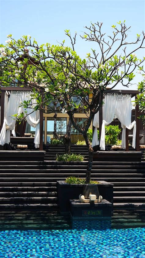 Hotel Review St Regis Bali The Ultimate Exotic Luxury Beach Resort