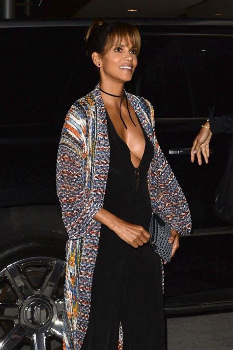 Halle Berry At The Avra Restaurant Opening In The 90210 Beverly Hills