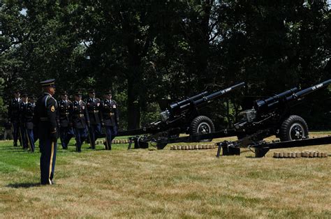 50 Gun Salute To The Nation The Presidential Salute Batter Flickr