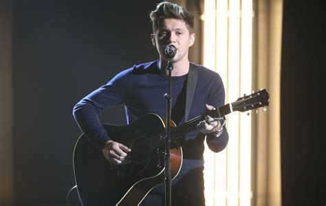 Listen To Niall Horans New Single Slow Hands