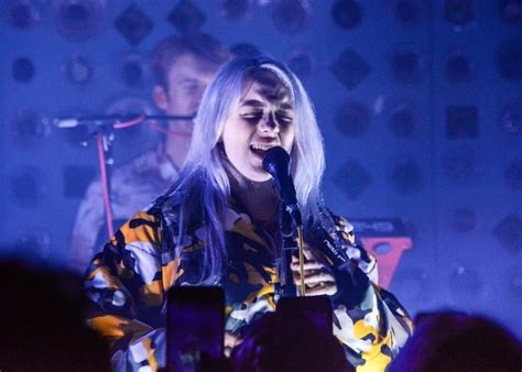 Download wallpaper 1920x1080 billie eilish music. BILLIE EILISH DELIVERS A HAUNTING SET TO BABY'S ALL RIGHT ...