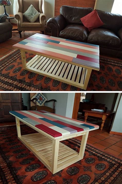 Display table from lowe's 06 of 18 Low Cost DIY Wood Pallet Creations Ideas - Sensod