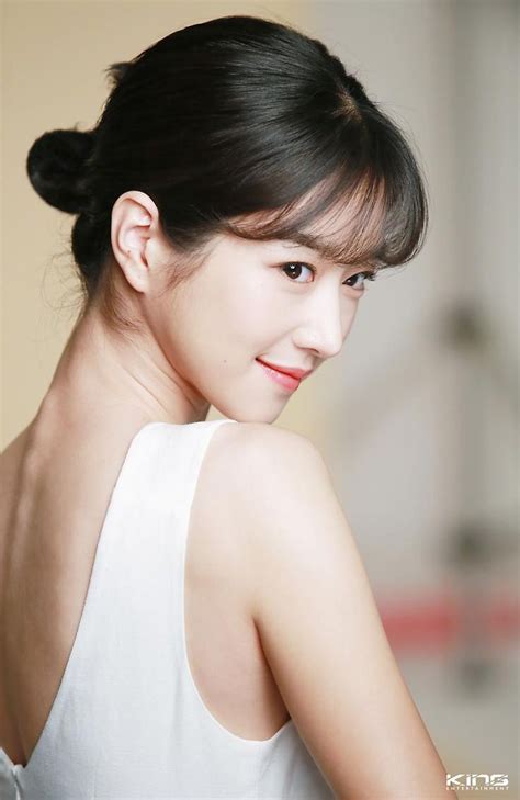 Pin By Ye Boi On 서예지 Seo Ji Hye Asian Beauty Seo Ye Ji