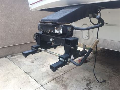 It's very important to have the hitch there are lots of benefits a fifth wheel hitch can do and we will discuss some of them here. Fifth wheel hitch for Sale in La Verne, CA - OfferUp