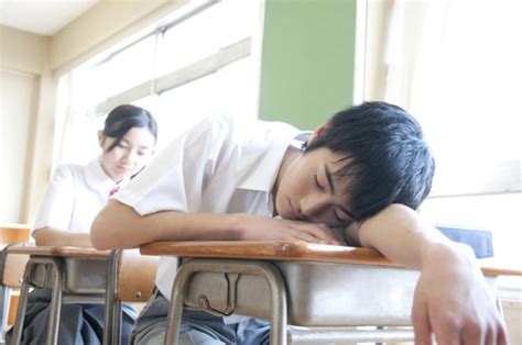 Wet Hot Japanese Summer Keeping Cool In The Classroom Gaijinpot