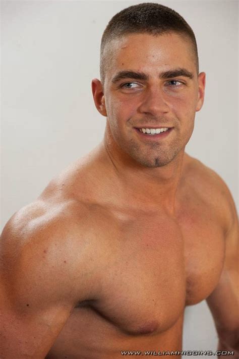 Daily Bodybuilding Motivation Model Arny Donan