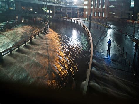 superstorm sandy slams northeast triggers massive blackouts and flooding cbs news