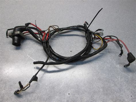 84 66964 Mercruiser Ford 302 V8 Stern Drive Engine Wire Harness 1971 77