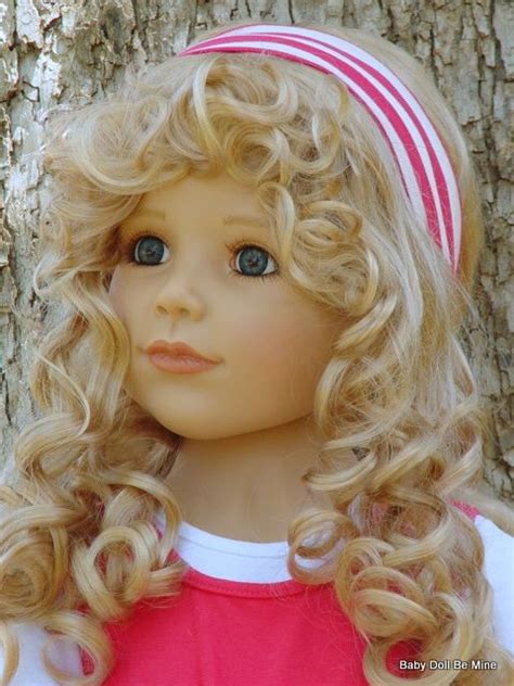 Masterpiece Dolls Laura Blonde Monika Peter Leicht 39 Doll New