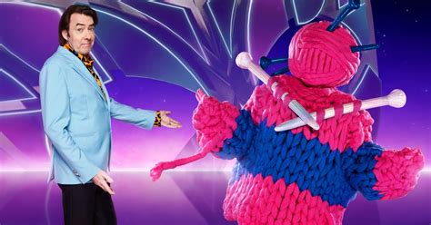Jonathan Ross Discusses Embarrassing Masked Singer Reveal Huffpost