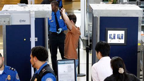 Tsa Agent Arrested For Allegedly Stealing 5000 From Passengers