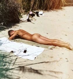 Argen Ladd Desnudo En La Playa Visit Argen Ladd Tumblr Com