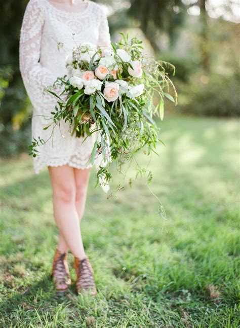 From cocktails on the lawn to fragrant lavender bouquets, here are our favorite spring garden wedding inspirations. Rustic Spring Garden Inspiration | Best Wedding Blog