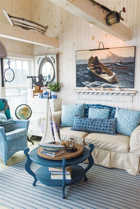 On The Rocks Beach Cottage L Beach Home Cottage Living Rooms