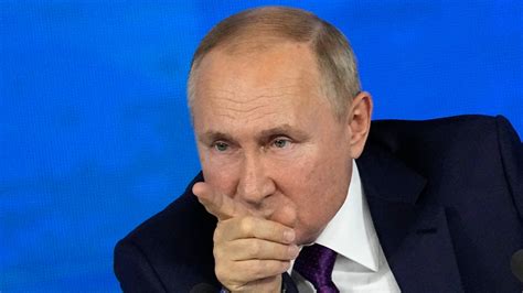 Opinion Putin To Ukraine Marry Me Or Ill Kill You The New York