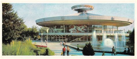 The Left Chapter Sochi 1978 A Postcard Visit To A Soviet Resort City