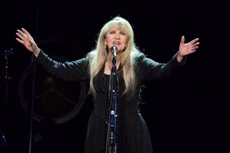 Stevie Nicks Announces Her Upcoming Solo Tour Dates