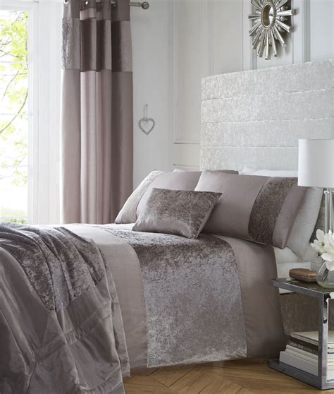Luxury Crushed Velvet Panel Duvet Cover Bedding Set Curtains Cushion