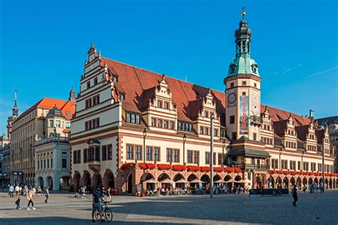 Altes Rathaus Leipzig Mit Stadtgeschichtlichem Museum Marktplatz Von