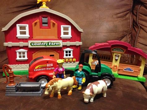Country Farm House Playset 30824 Keenway Champion Ranch W 2 Animals