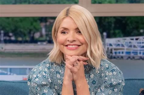 Holly Willoughby S Return Date To This Morning Confirmed After Phillip Affair Scandal Mirror