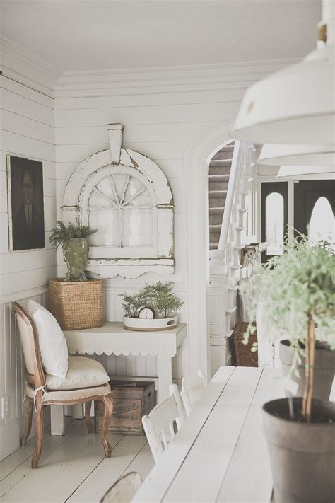 Classic Vintage Farmhouse Decor Blog Stock In Country House