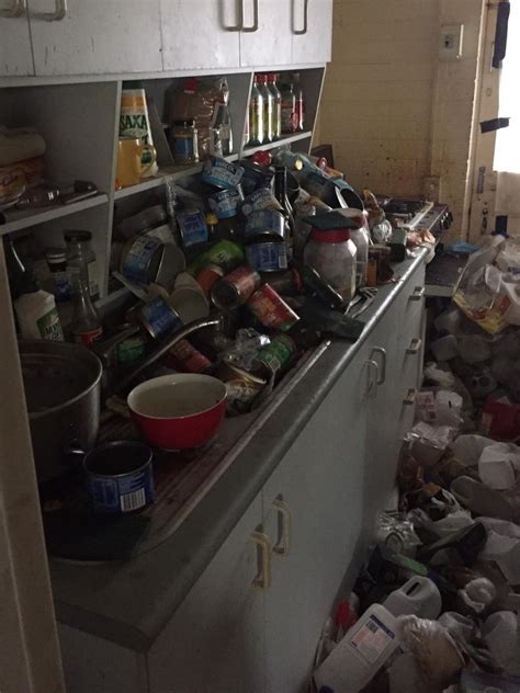 Brisbanes Worst Hoarders 45000 In Brisbane Are Living In Squalor