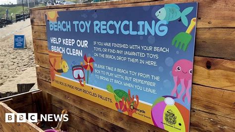 Tynemouth Recycling Unwanted Buckets And Spades Bbc News