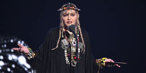 Twitter Reactions To Madonnas Aretha Franklin Vmas Tribute Twitter
