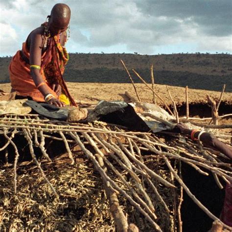 Safari Et Rencontres Avec Les Tribus De Tanzanie Maasaï Barbaigs Waarushas Babel Voyages