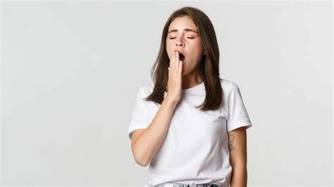Excessive Yawning 5 Surprising Reasons You Shouldnt Ignore Health
