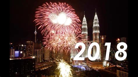 The city is also the most popular new it host a large number of new years eve special events including fireworks event at world's one of the tallest towers, i.e. 2018 New Year's Eve Countdown Fireworks at Twin Tower KLCC ...