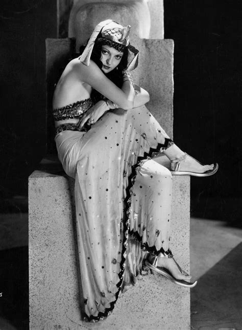 Zita Johann In The Mummy 1932 Mummy Movie The Mummy 1932 Classic