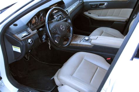 Customers will have their choice of either the e350 or the e550. 2010 MERCEDES-BENZ E350 - 217965