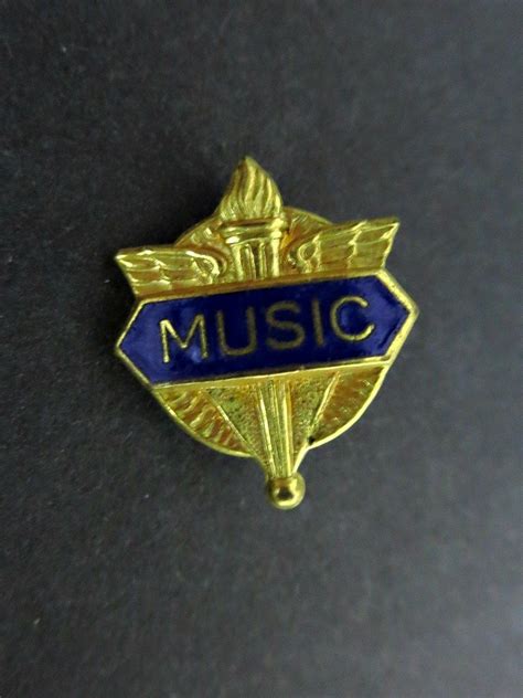 New To 2goodponiesvintage On Etsy Vintage Lapel Pins Collectible