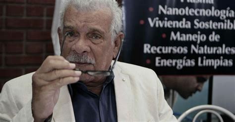 El líder guerrillero, que apoyó el histórico acuerdo de paz de colombia und luego se opuso a él con firmeza erdeundleben. Murió Derek Walcott, premio Nobel de Literatura 1992