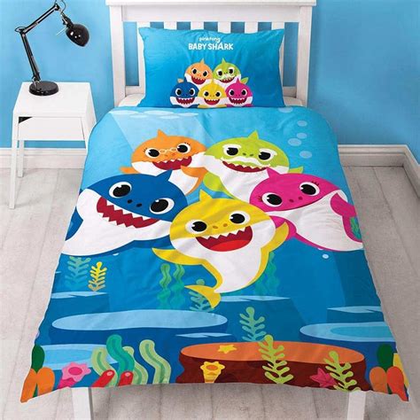 This duvet cover and pillowcase set to fit most cot beds/starter beds and will look really great in your. Baby Shark Single Quilt Cover & Pillowcase Set ...