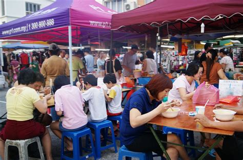 It is accessible via setia alam highway from the new klang valley expressway (nkve) since the interchange was opened on 14 july 2006. Pasar Malam Setia Alam Catat The Malaysia Book of Records ...