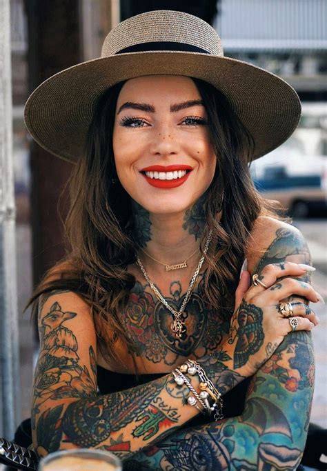 Pin By Danne On Inked Girls 😍 Tattoed Women Tattoo Photoshoot Girl
