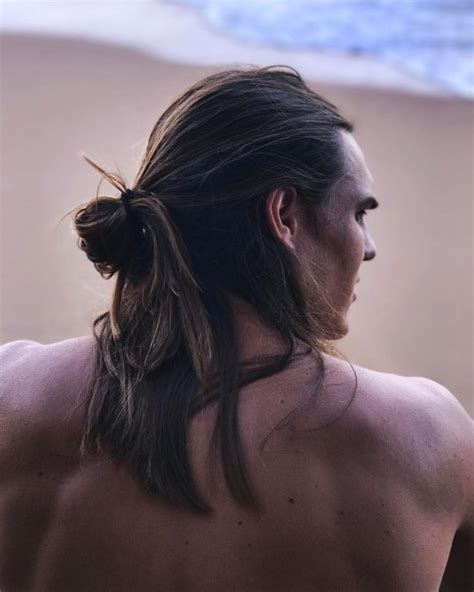 50 Popular Mens Ponytail Hairstyles Be Different In 2019