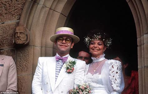 Inside Elton Johns Australian Wedding To A Woman Daily Mail Online