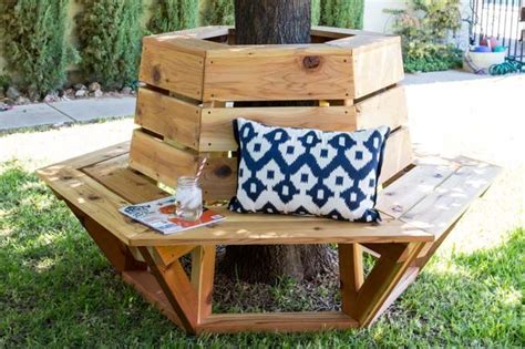 15 Woodworking Projects For Outdoor Areas To Start Off The Spring