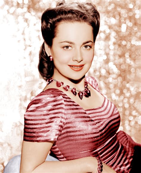 How Olivia De Havilland S Legendary Rivalry With Her Babe Saw Her Become Star Of Hollywood S
