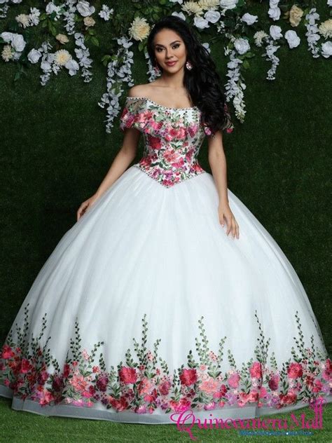 Quinceanera Dress 80461 In 2020 Mexican Quinceanera Dresses Pretty Quinceanera Dresses