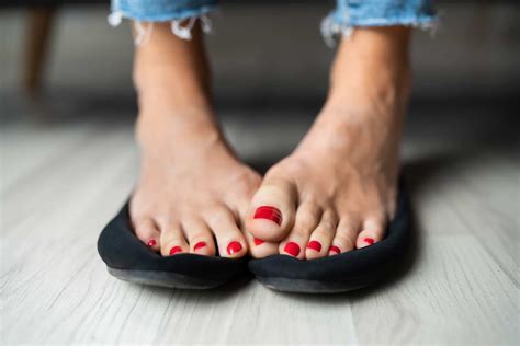 How To Stop Sweaty Feet Canyon Oaks Foot And Ankle Visalia Ca