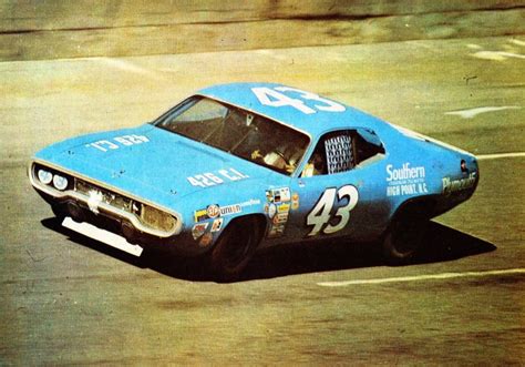 It is the first of two sprint cup races held every year at daytona, the second being the coke zero 400. luimartins: "Richard Petty Daytona 1971 " | Richard petty ...