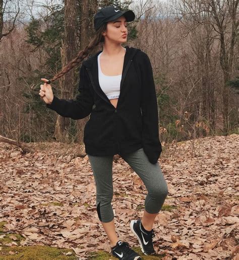 Maddie Joy On Instagram Went On A Little Hike Yesterday🌤