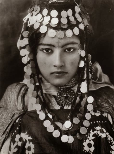 Dynamiques Culturelles: le pays des ouleds Nail : Limite ...